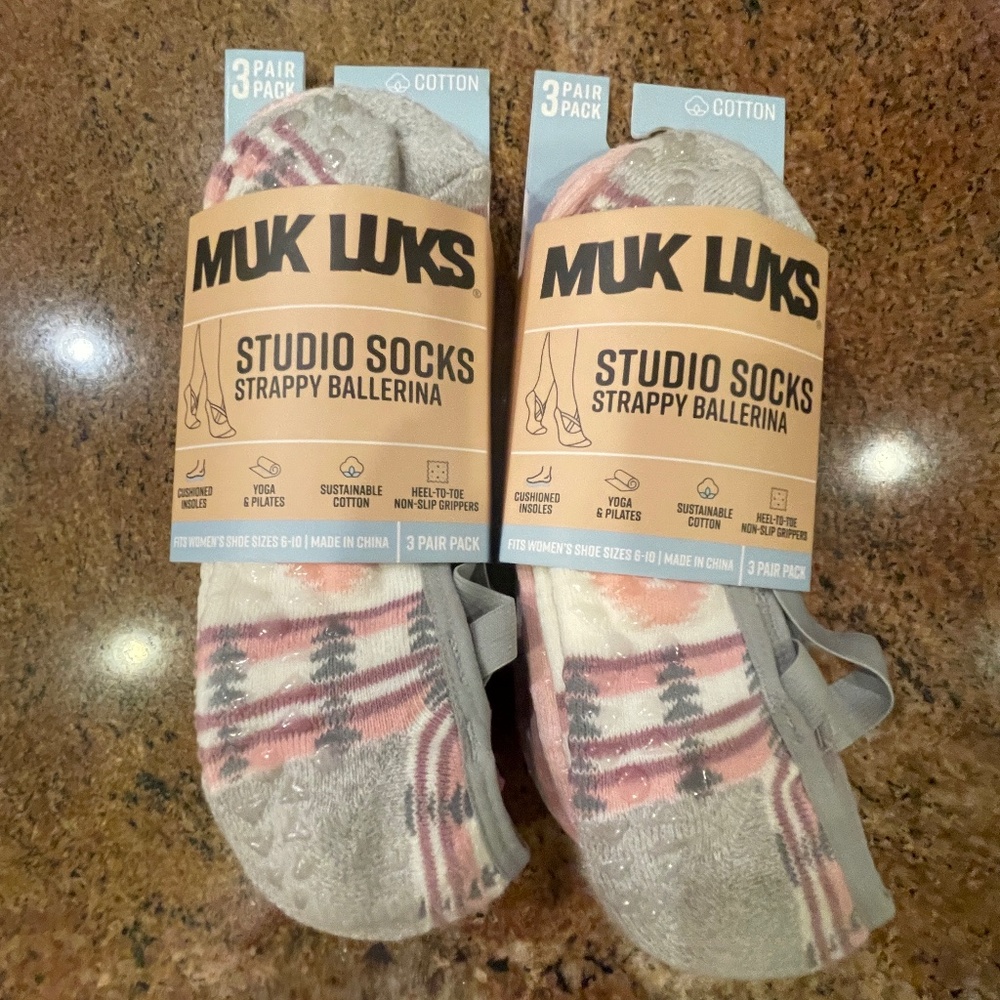 NWT!  Muk luks Strappy Ballerina Studio Socks Low-Cut Ankle 6 Pair Size: 6-10